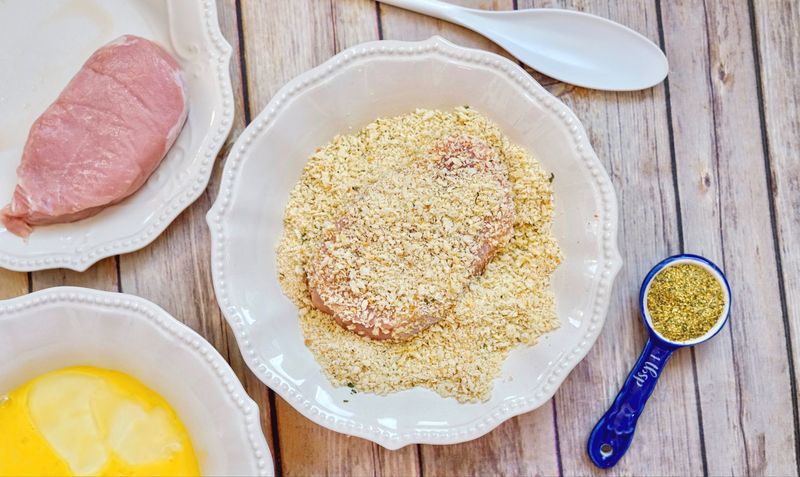 30 Minute Air Fryer Garlic Herb Pork Chops