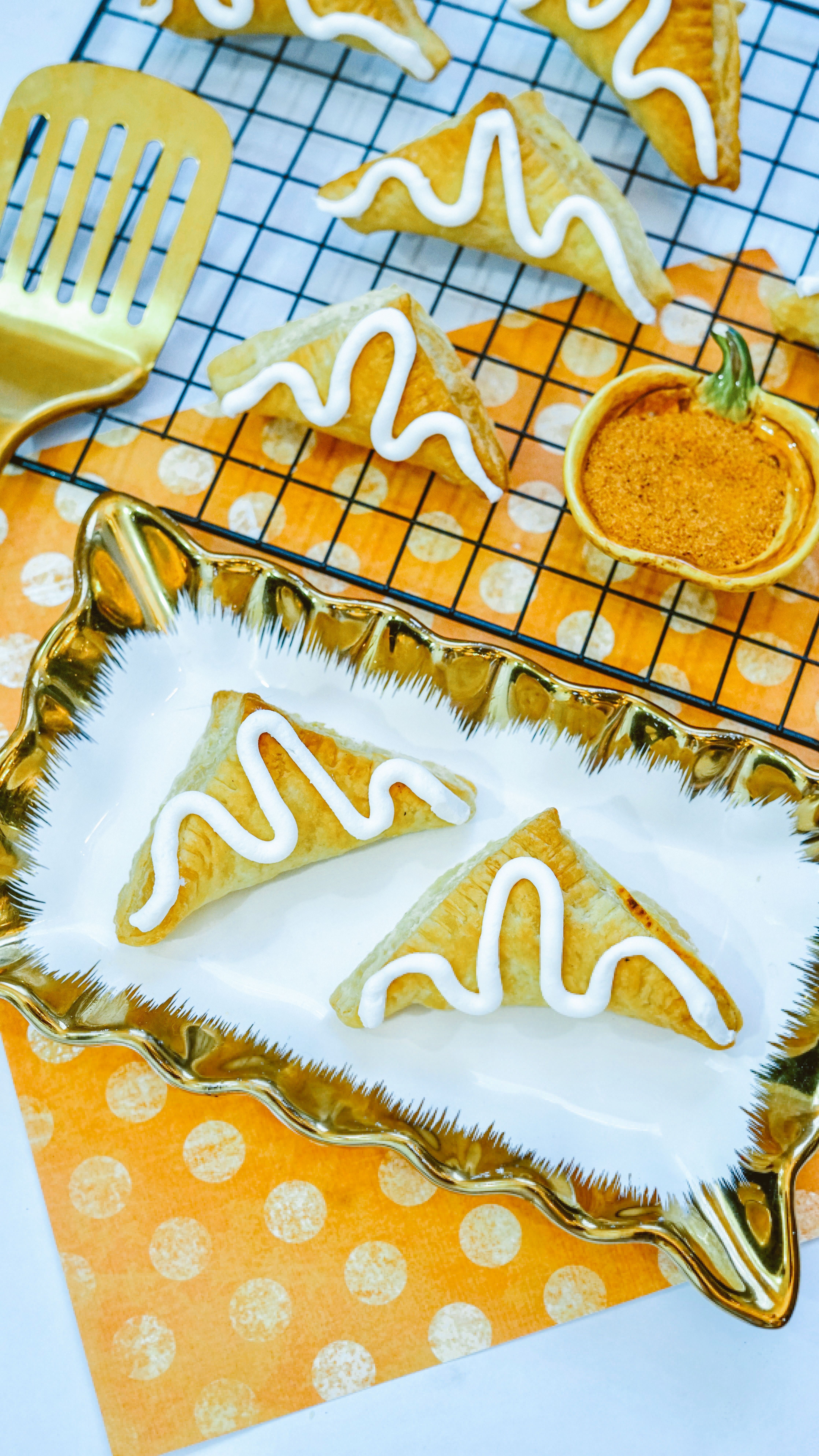 Light & Delectable Air Fryer Pumpkin Turnovers