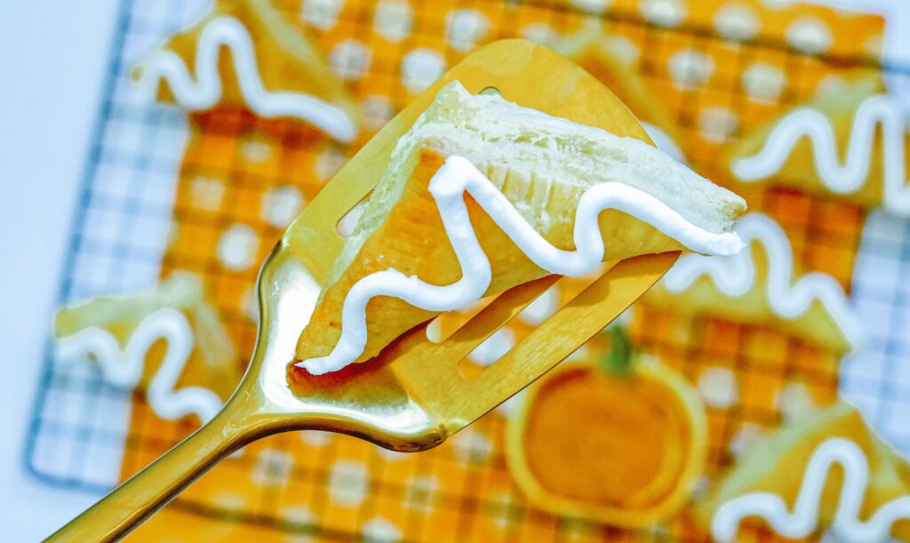 Light & Delectable Air Fryer Pumpkin Turnovers
