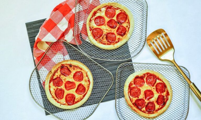 Kid-Friendly Air Fryer Pizza Recipe